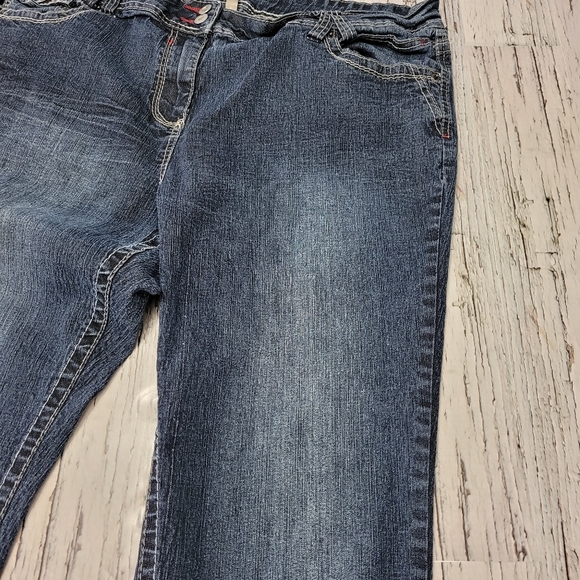 Mid Rise Bootcut Demin Blue Jeans - Picture 3 of 8